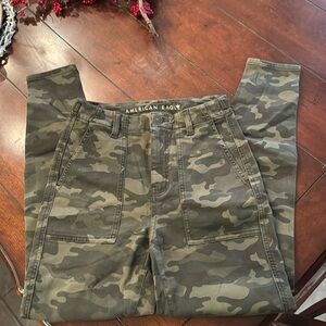 American Eagle camo pants